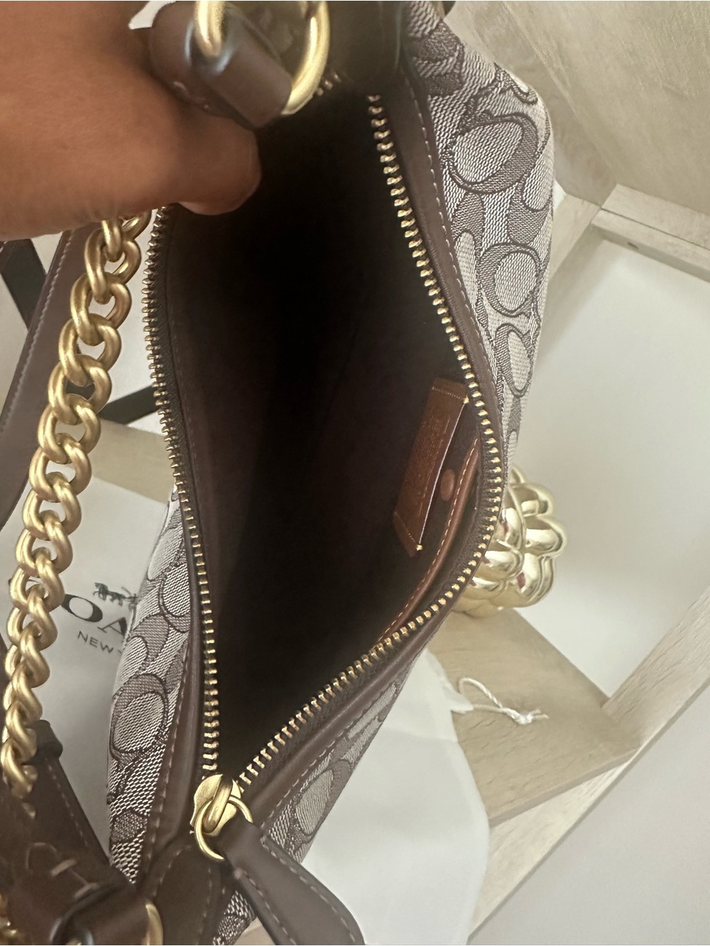 Coach Juliet Shoulder Bag 25 In Signature Jacquard - Picture 5 of 15